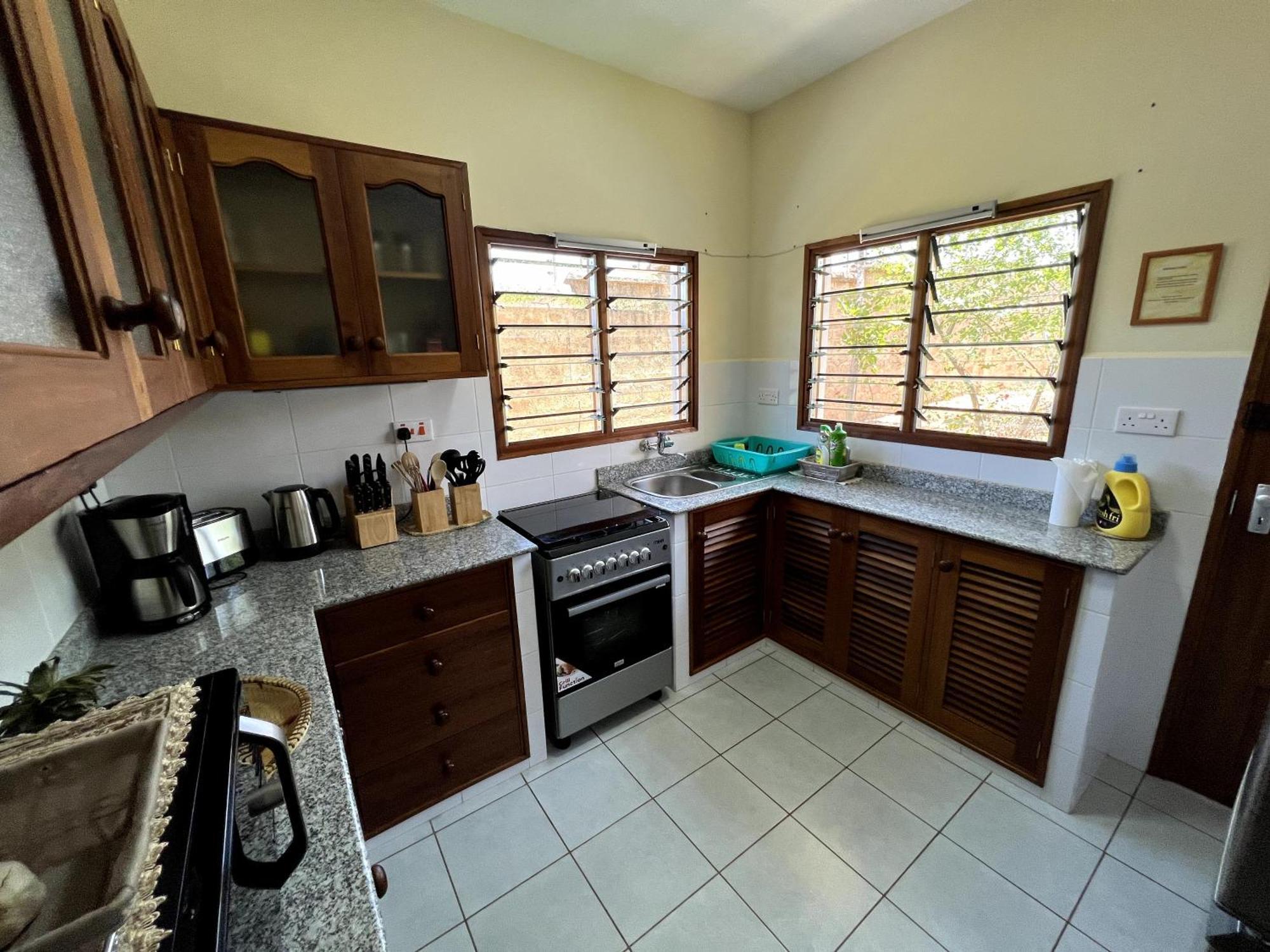 Paradiesische Villa Maisha Mazuri Mit Pool. Terrasse Und Personal Diani Beach Ngoại thất bức ảnh