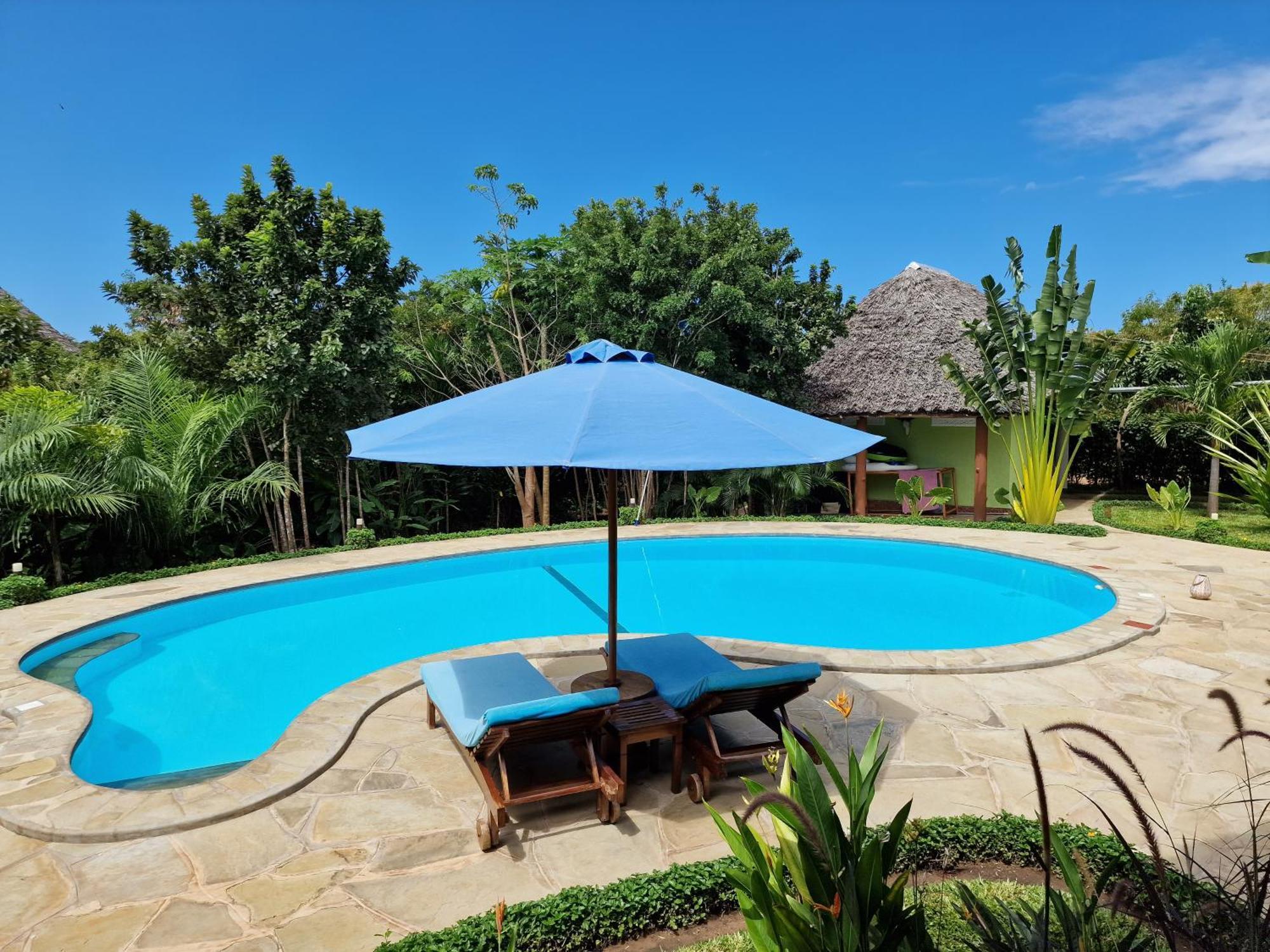 Paradiesische Villa Maisha Mazuri Mit Pool. Terrasse Und Personal Diani Beach Ngoại thất bức ảnh