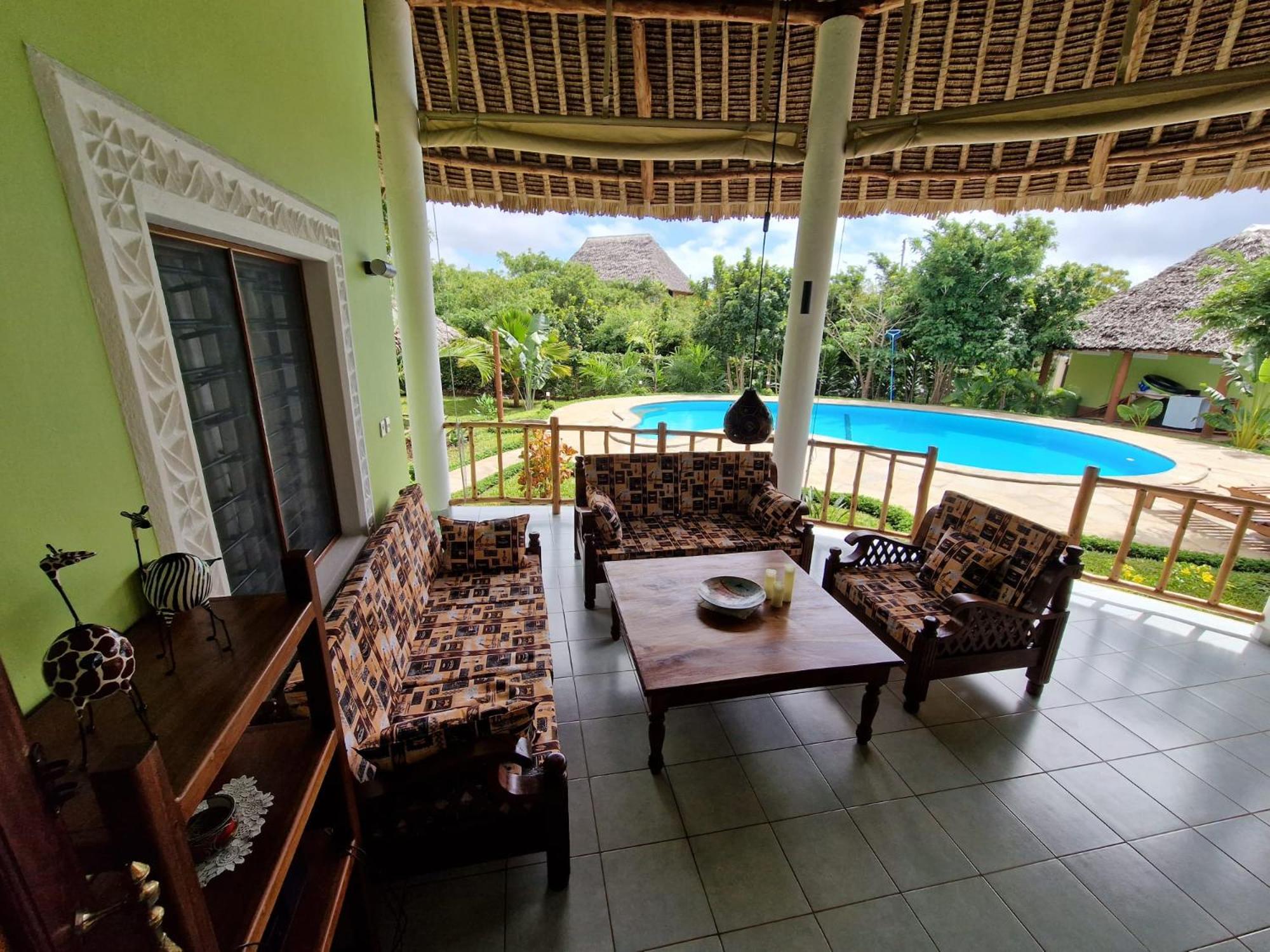 Paradiesische Villa Maisha Mazuri Mit Pool. Terrasse Und Personal Diani Beach Ngoại thất bức ảnh